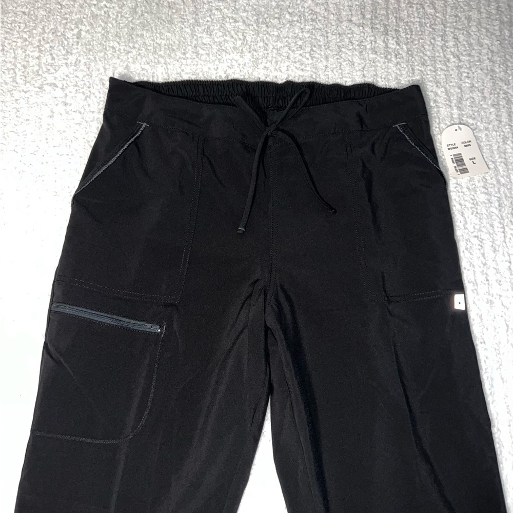 Scrub pants